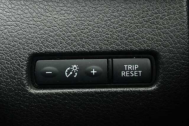 Nissan X-Trail 1.7 DCI N-CONNECTA 5DR [7 SEAT]