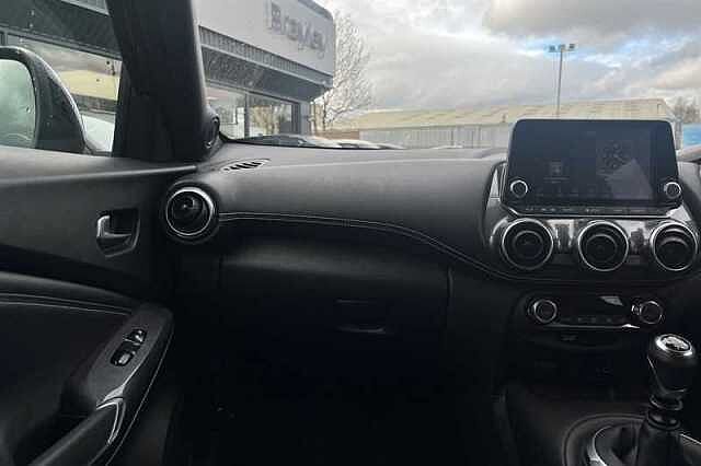 Nissan Juke 1.0 DIG-T 114 N-CONNECTA 5DR