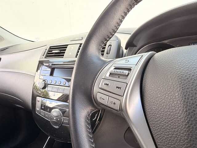 Nissan Pulsar 1.2 DIG-T ACENTA 5DR