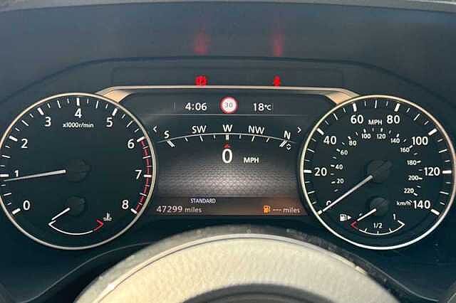 Nissan Qashqai 1.3 DIG-T MH N-CONNECTA 5DR