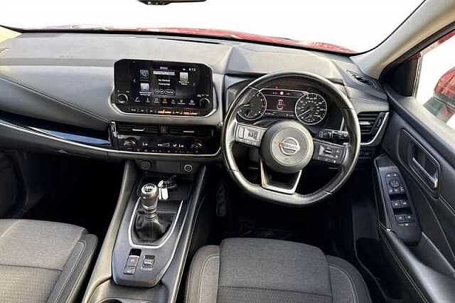 Nissan Qashqai 1.3 DIG-T MH N-CONNECTA 5DR