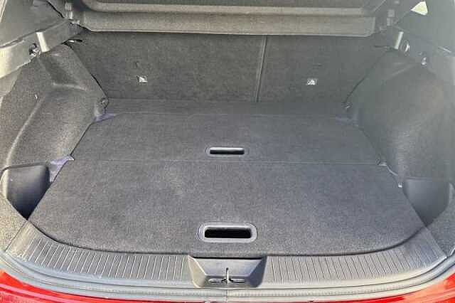 Nissan Qashqai 1.3 DIG-T MH N-CONNECTA 5DR