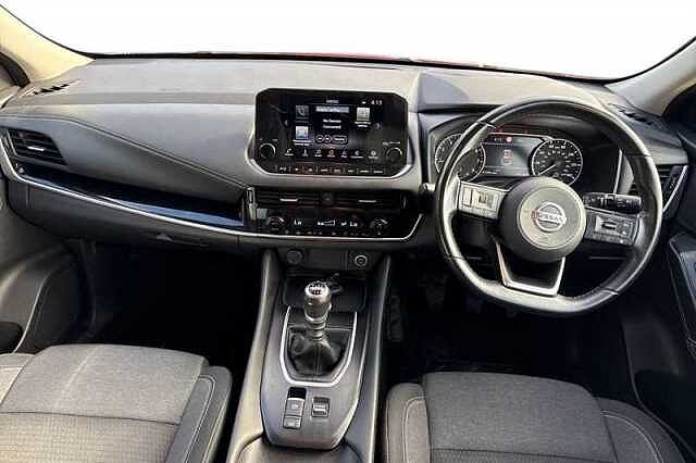 Nissan Qashqai 1.3 DIG-T MH N-CONNECTA 5DR