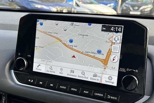 Nissan Qashqai 1.3 DIG-T MH N-CONNECTA 5DR