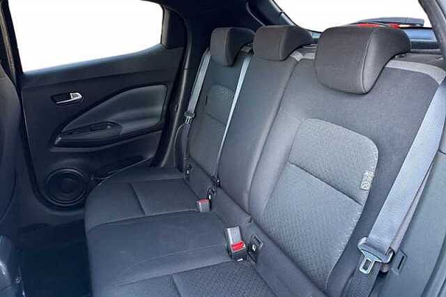 Nissan Juke 1.0 DIG-T N-CONNECTA 5DR