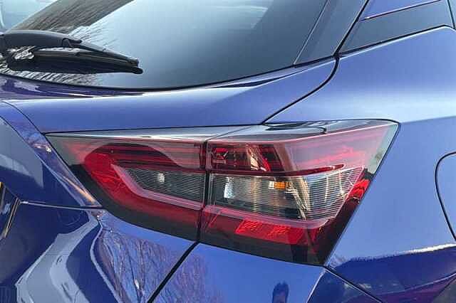 Nissan Juke 1.0 DIG-T N-CONNECTA 5DR