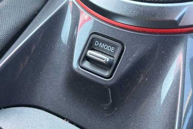 Nissan Juke 1.0 DIG-T N-CONNECTA 5DR