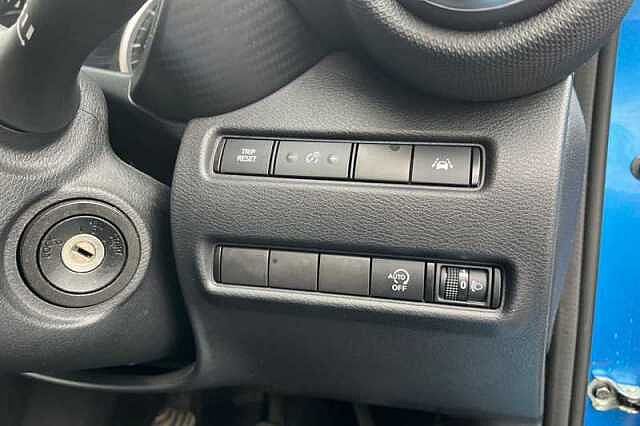 Nissan Juke 1.0 DIG-T 114 ACENTA 5DR