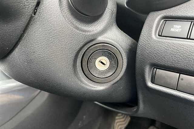 Nissan Juke 1.0 DIG-T 114 ACENTA 5DR