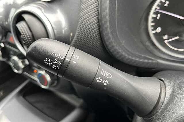 Nissan Juke 1.0 DIG-T 114 ACENTA 5DR