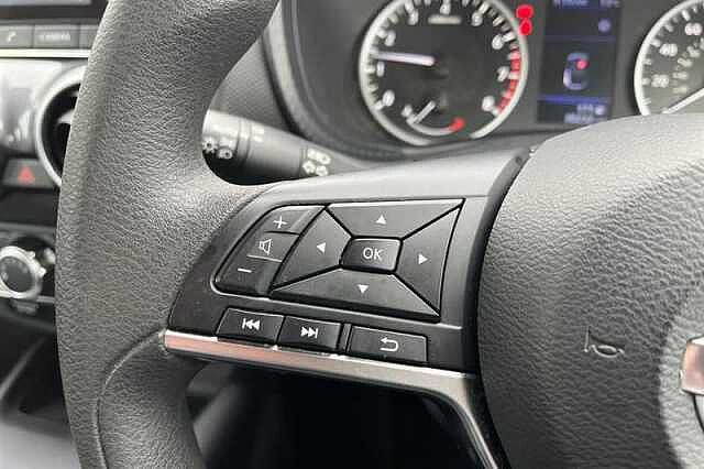 Nissan Juke 1.0 DIG-T 114 ACENTA 5DR