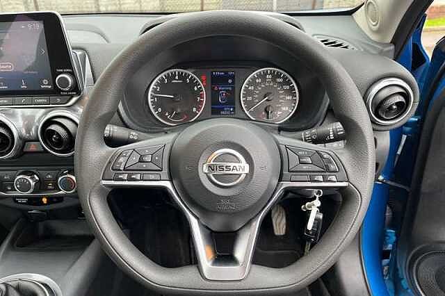 Nissan Juke 1.0 DIG-T 114 ACENTA 5DR