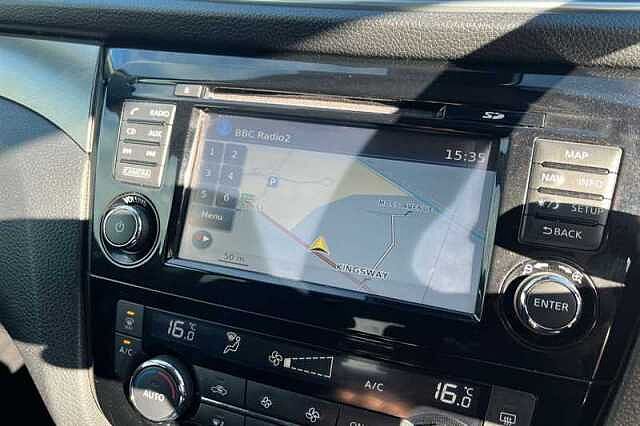 Nissan Qashqai 1.2 DIG-T N-CONNECTA 5DR