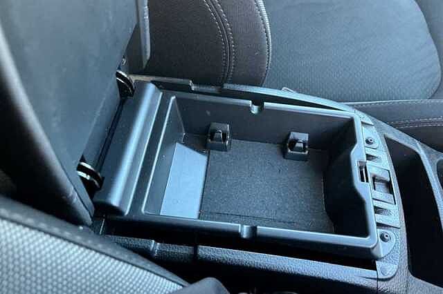 Nissan Qashqai 1.2 DIG-T N-CONNECTA 5DR