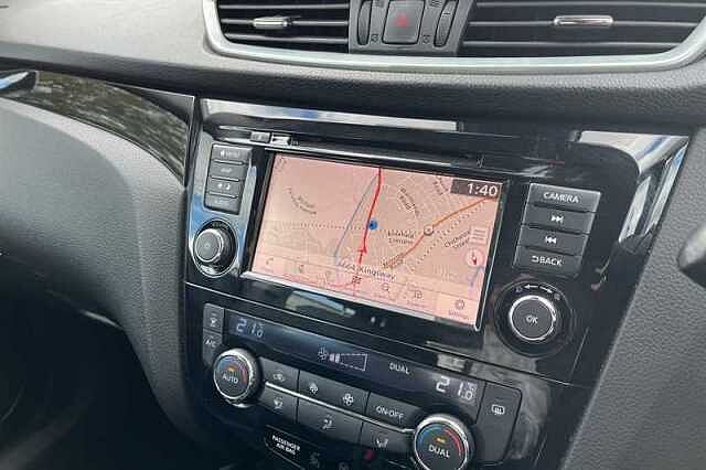 Nissan Qashqai 1.3 DIG-T ACENTA PREMIUM 5DR