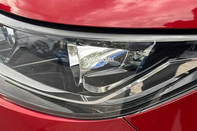 Nissan Qashqai 1.3 DIG-T ACENTA PREMIUM 5DR