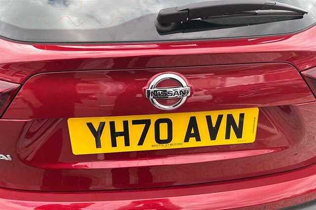 Nissan Qashqai 1.3 DIG-T ACENTA PREMIUM 5DR