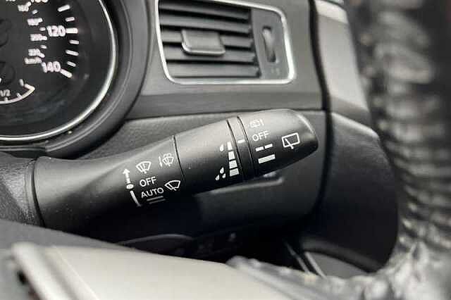 Nissan Pulsar 1.2 DIG-T N-CONNECTA 5DR