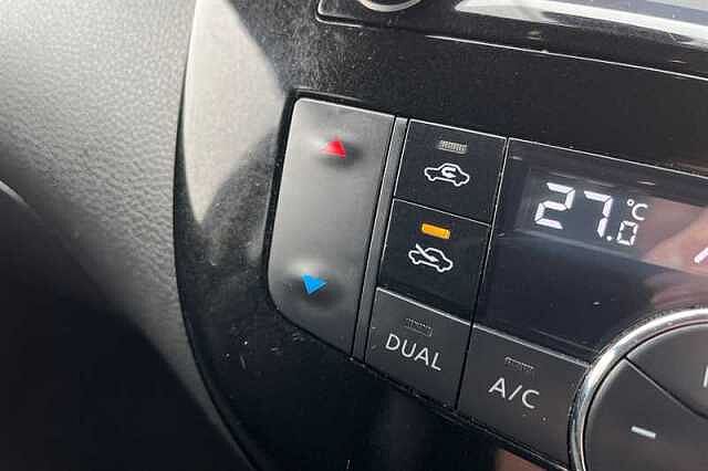 Nissan Pulsar 1.2 DIG-T N-CONNECTA 5DR