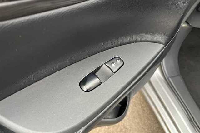 Nissan Pulsar 1.2 DIG-T N-CONNECTA 5DR