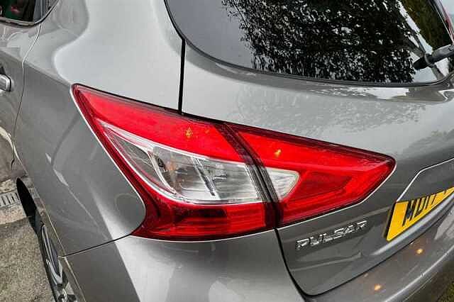 Nissan Pulsar 1.2 DIG-T N-CONNECTA 5DR