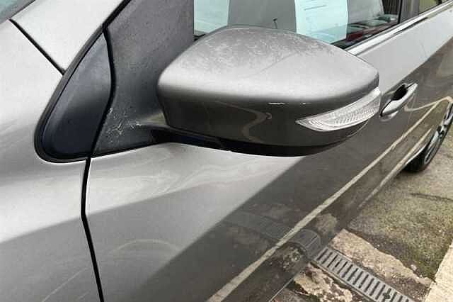 Nissan Pulsar 1.2 DIG-T N-CONNECTA 5DR