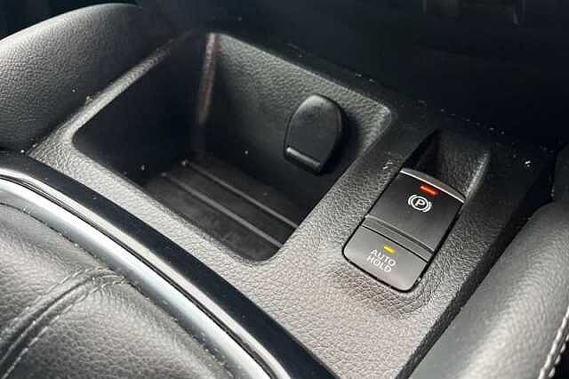 Nissan Qashqai 1.3 DIG-T ACENTA PREMIUM 5DR