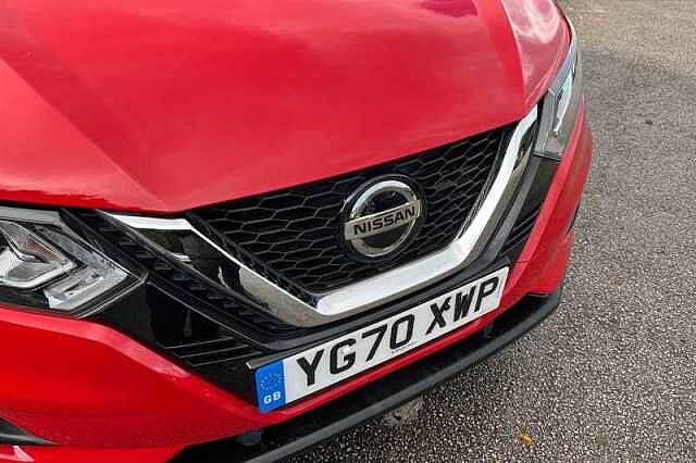 Nissan Qashqai 1.3 DIG-T ACENTA PREMIUM 5DR