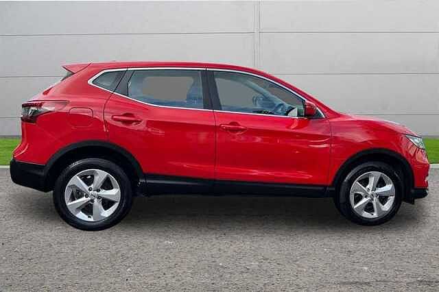 Nissan Qashqai 1.3 DIG-T ACENTA PREMIUM 5DR