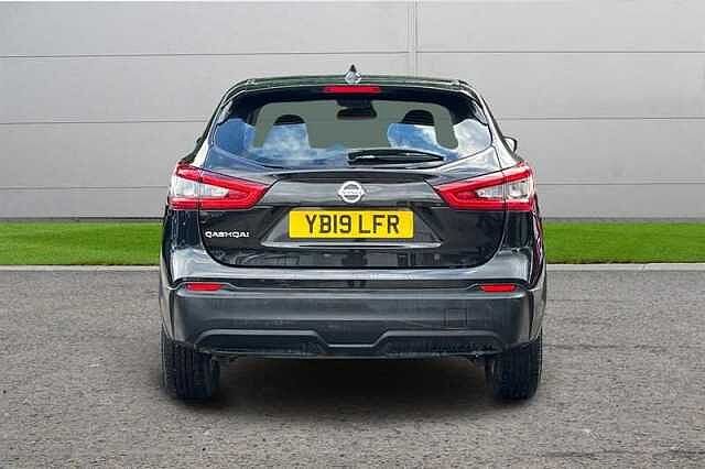 Nissan Qashqai 1.3 DIG-T ACENTA PREMIUM 5DR