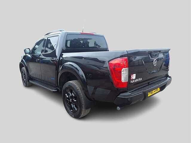 Nissan NAVARA D/CAB PICK UP N-GUARD AT32 2.3DCI 190 TT 4WD AUTO
