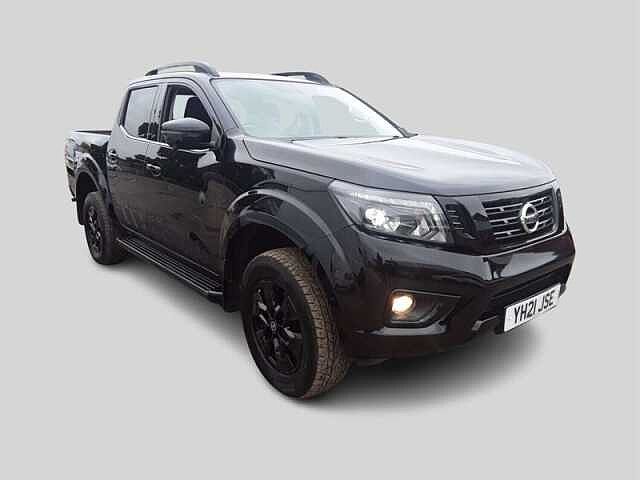 Nissan NAVARA D/CAB PICK UP N-GUARD AT32 2.3DCI 190 TT 4WD AUTO