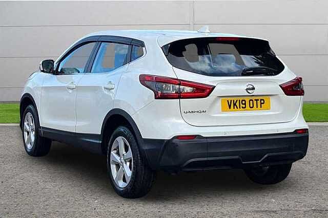Nissan Qashqai 1.3 DIG-T ACENTA PREMIUM 5DR