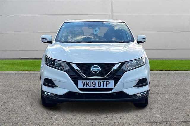 Nissan Qashqai 1.3 DIG-T ACENTA PREMIUM 5DR