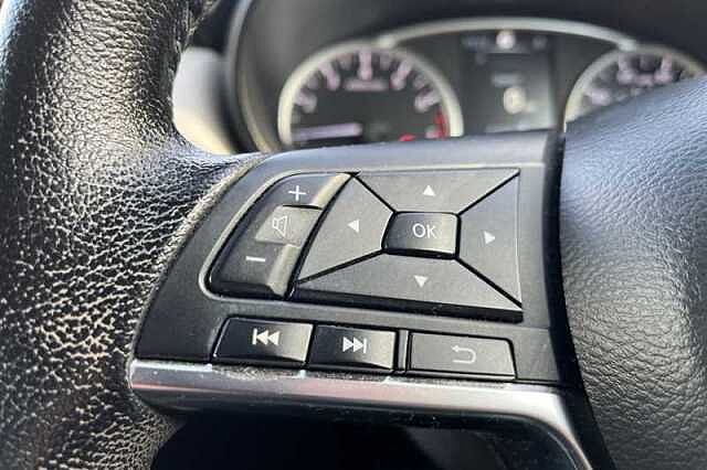 Nissan Micra 0.9 IG-T N-CONNECTA 5DR