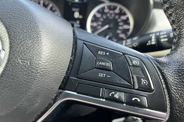 Nissan Micra 0.9 IG-T N-CONNECTA 5DR