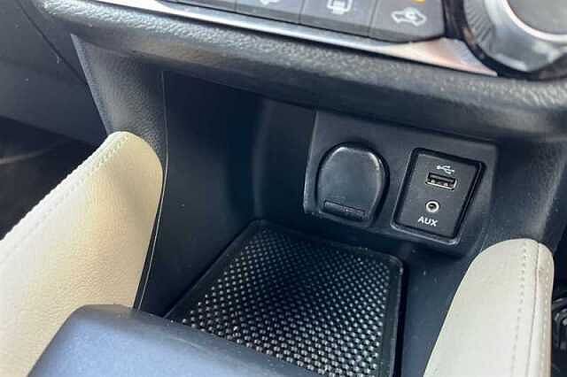 Nissan Micra 0.9 IG-T N-CONNECTA 5DR