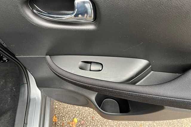 Nissan LEAF 110KW ACENTA 39KWH 5DR AUTO