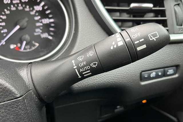 Nissan Qashqai 1.5 DCI N-CONNECTA 5DR