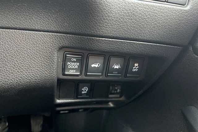 Nissan X-Trail 1.7 DCI N-CONNECTA 5DR [7 SEAT]