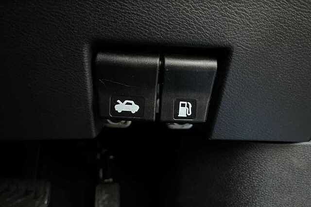 Nissan Micra 1.0 IG-T 100 ACENTA 5DR XTRONIC [VISION PACK]