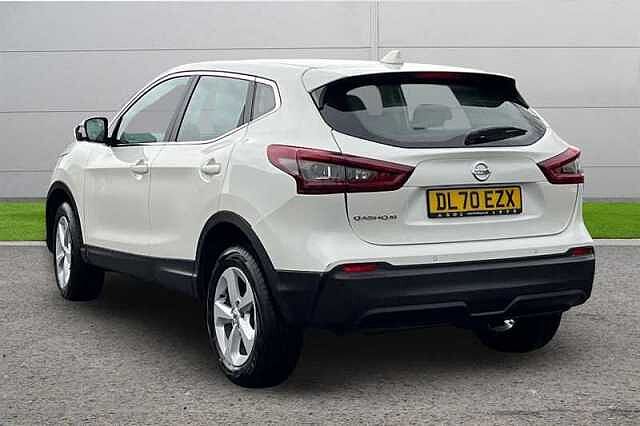Nissan Qashqai 1.3 DIG-T ACENTA PREMIUM 5DR