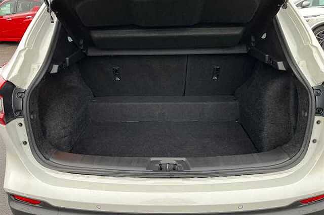 Nissan Qashqai 1.3 DIG-T ACENTA PREMIUM 5DR