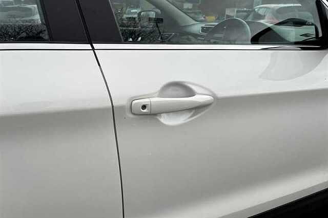 Nissan Qashqai 1.3 DIG-T ACENTA PREMIUM 5DR