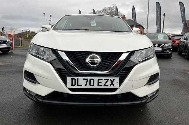 Nissan Qashqai 1.3 DIG-T ACENTA PREMIUM 5DR