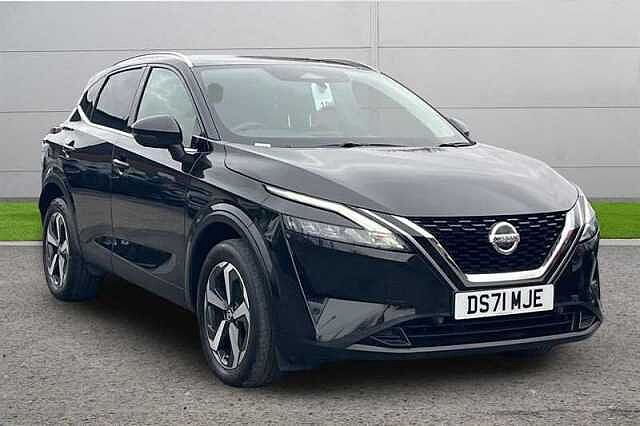 Nissan Qashqai 1.3 DIG-T MH N-CONNECTA 5DR