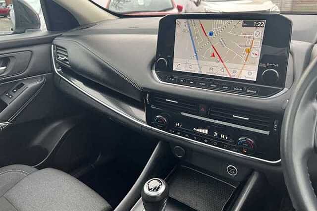 Nissan Qashqai 1.3 DIG-T MH N-CONNECTA 5DR