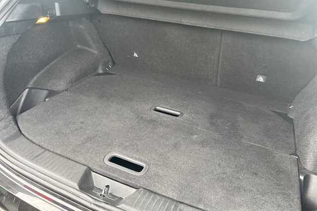 Nissan Qashqai 1.3 DIG-T MH N-CONNECTA 5DR