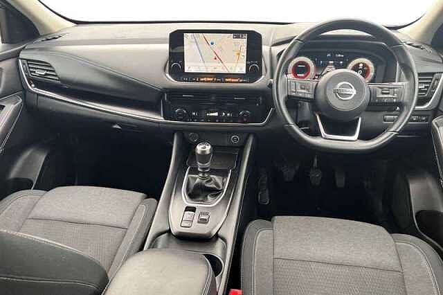 Nissan Qashqai 1.3 DIG-T MH N-CONNECTA 5DR