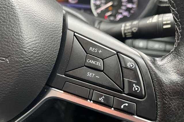 Nissan Juke 1.0 DIG-T 114 N-CONNECTA 5DR